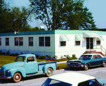 Trailer with old cars
