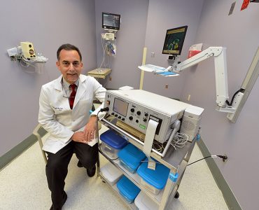 Dr. Vaughn McCall in lab